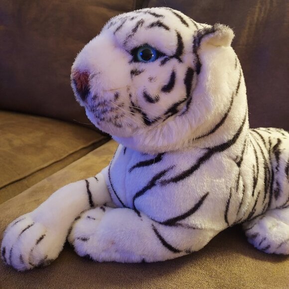 Plush White Tiger Cub Bengal Shalom Toy Co 14" Jungle Realistic Stuffed Animal - Picture 9 of 16
